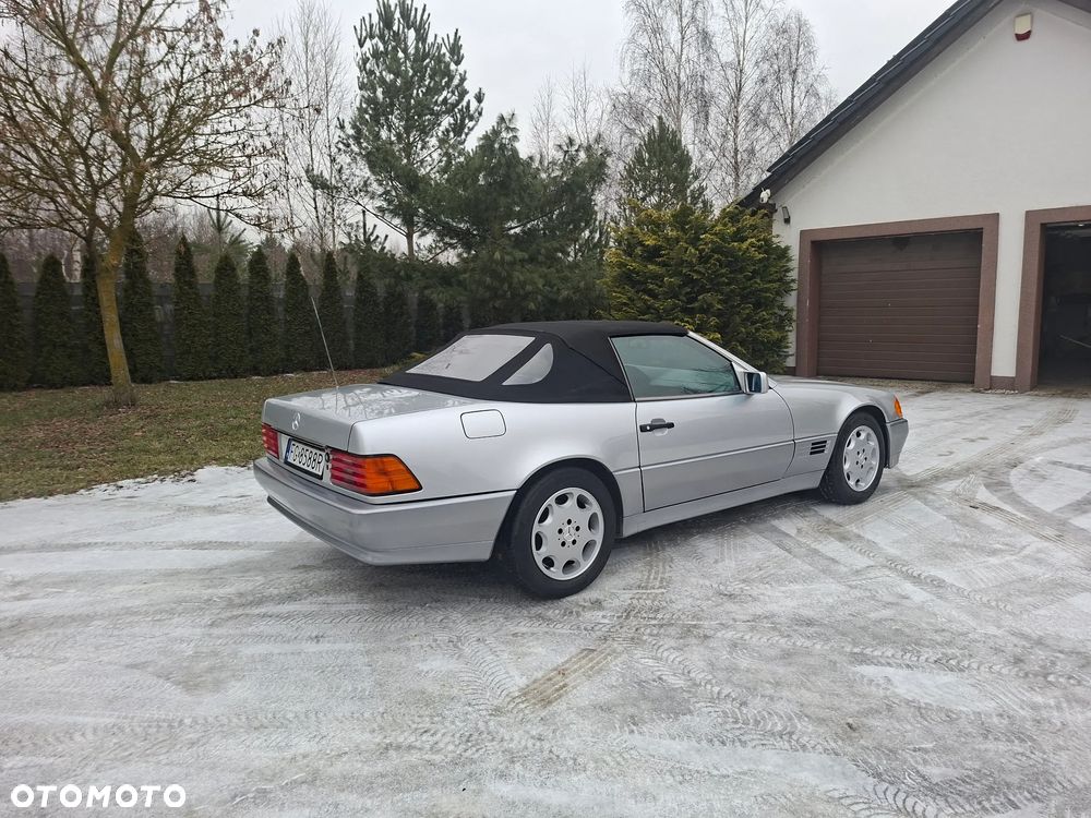 Mercedes-Benz SL - 15