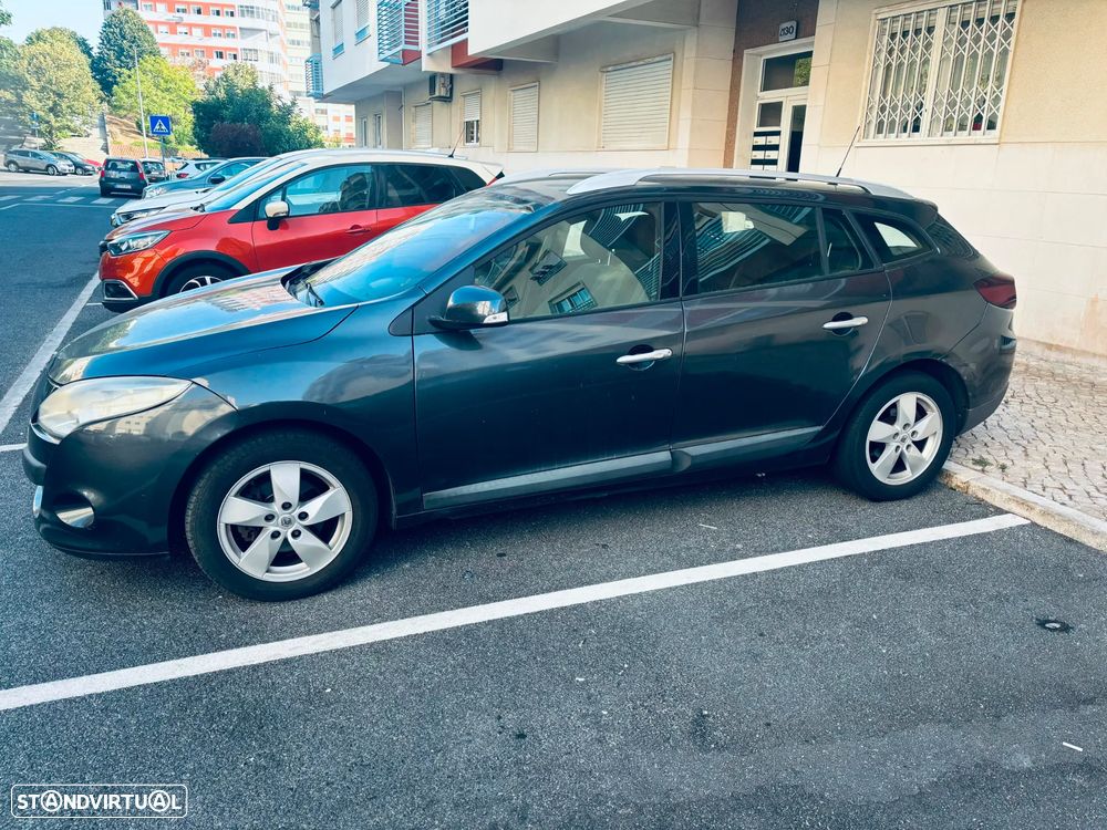 Renault Mégane Sport Tourer 1.5 dCi Confort - 4
