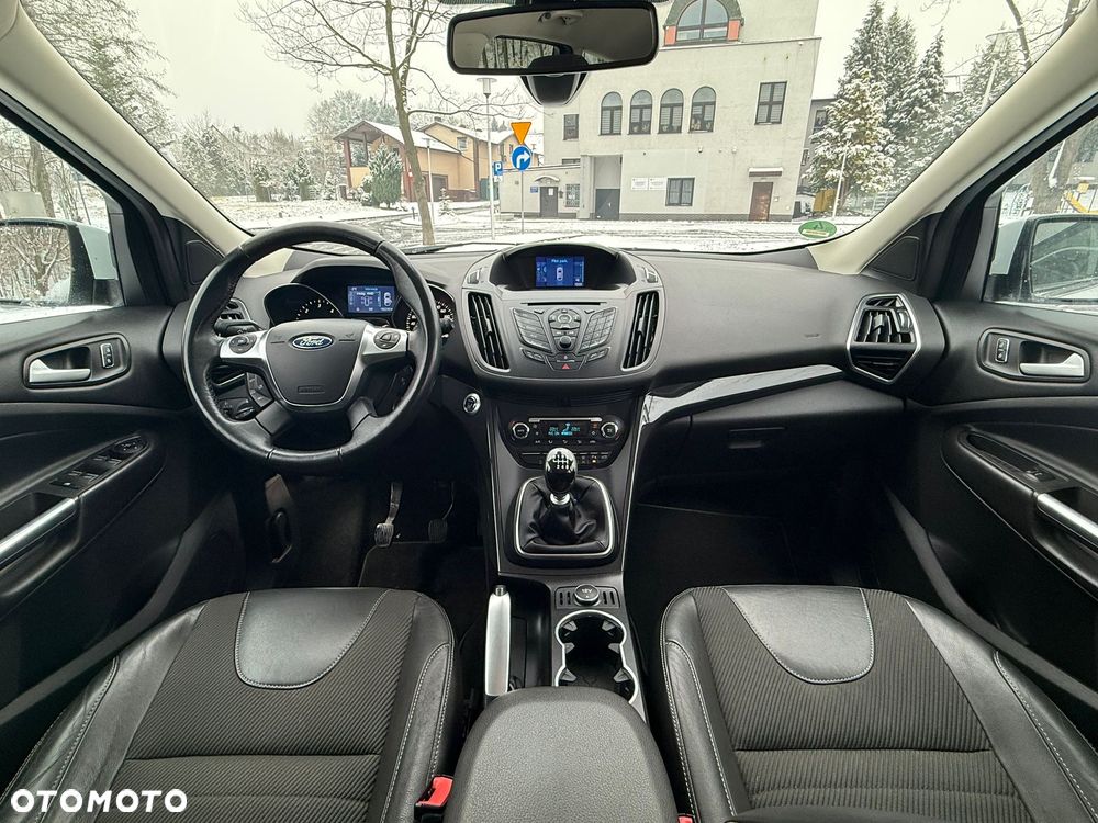 Ford Kuga 2.0 TDCi 4x4 Titanium - 13