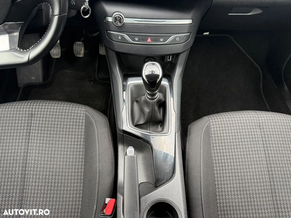 Peugeot 308 BlueHDi 100 Stop & Start Access - 16