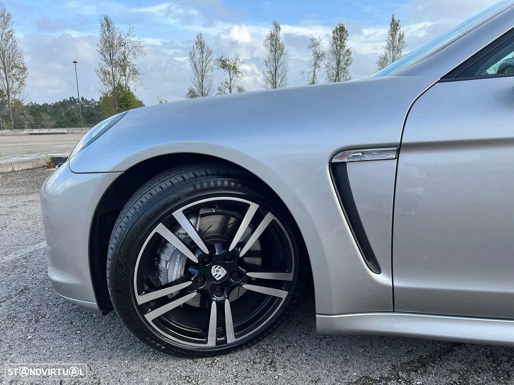 Porsche Panamera - 5