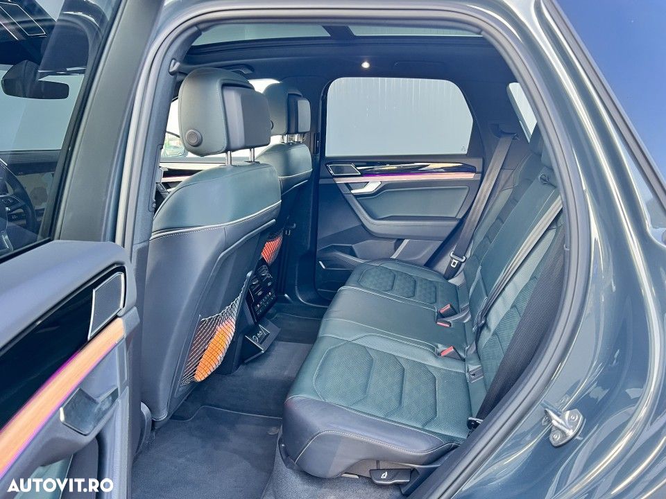 Volkswagen Touareg - 7