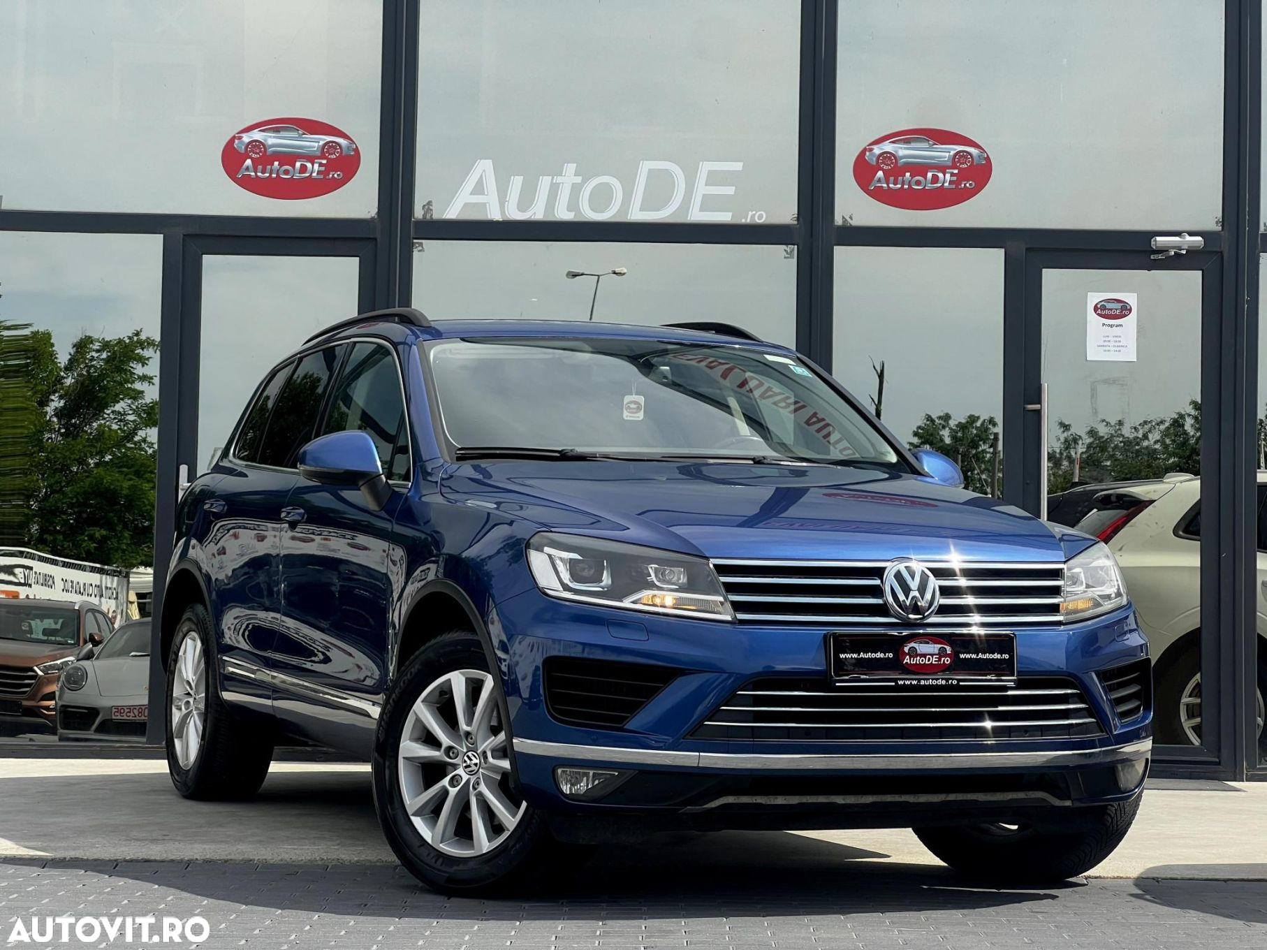Volkswagen Touareg - 2