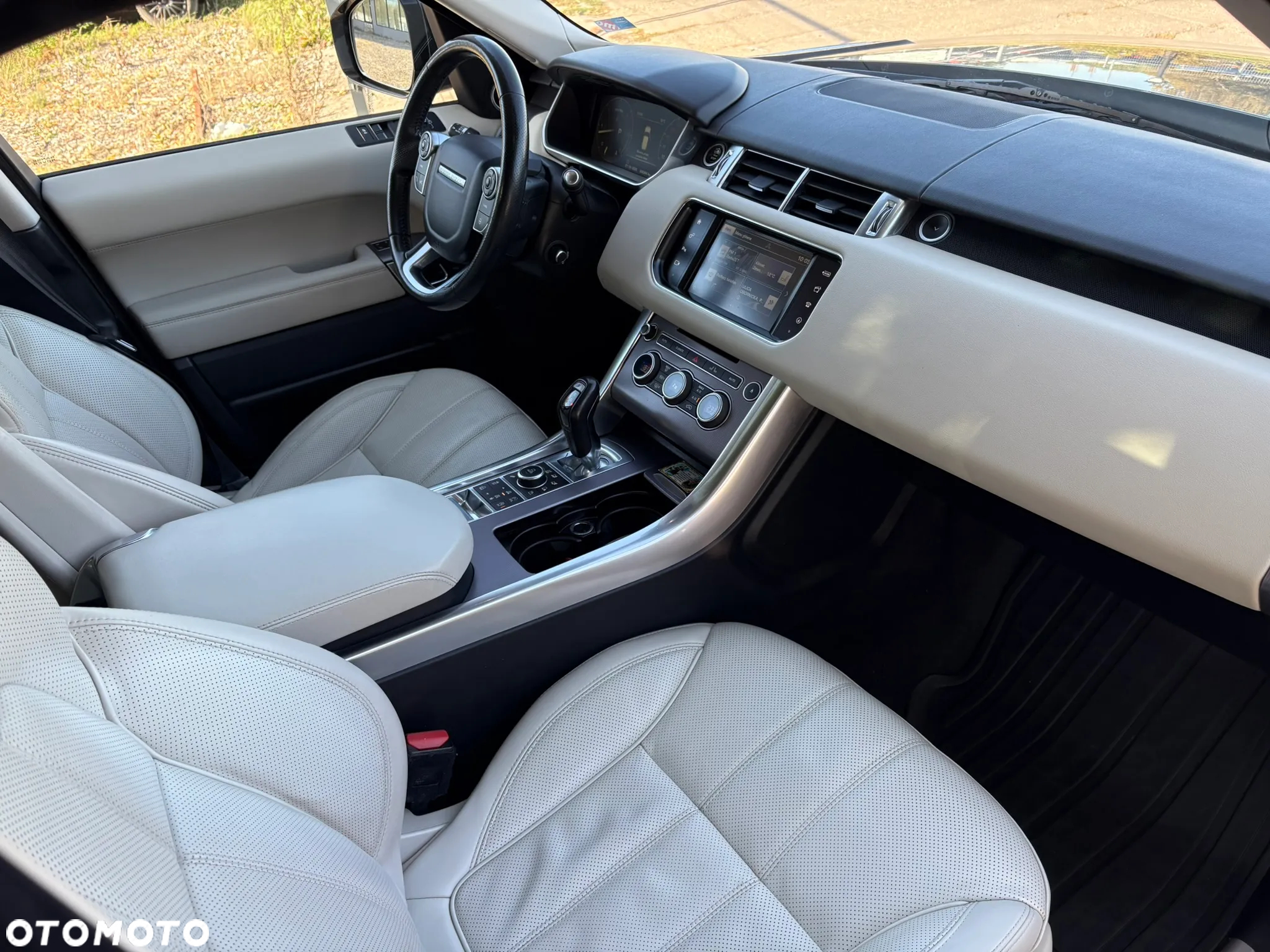 Land Rover Range Rover Sport S 3.0 SD V6 HSE - 32