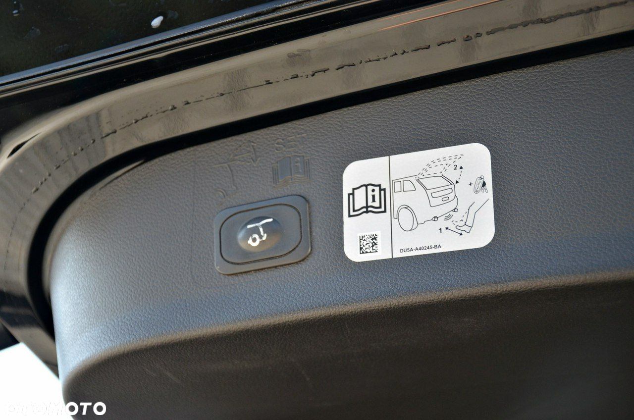 Ford Kuga - 25