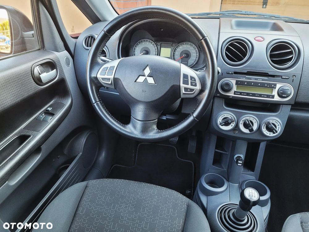 Mitsubishi Colt CZ3 1.3 30 Jahre - 11