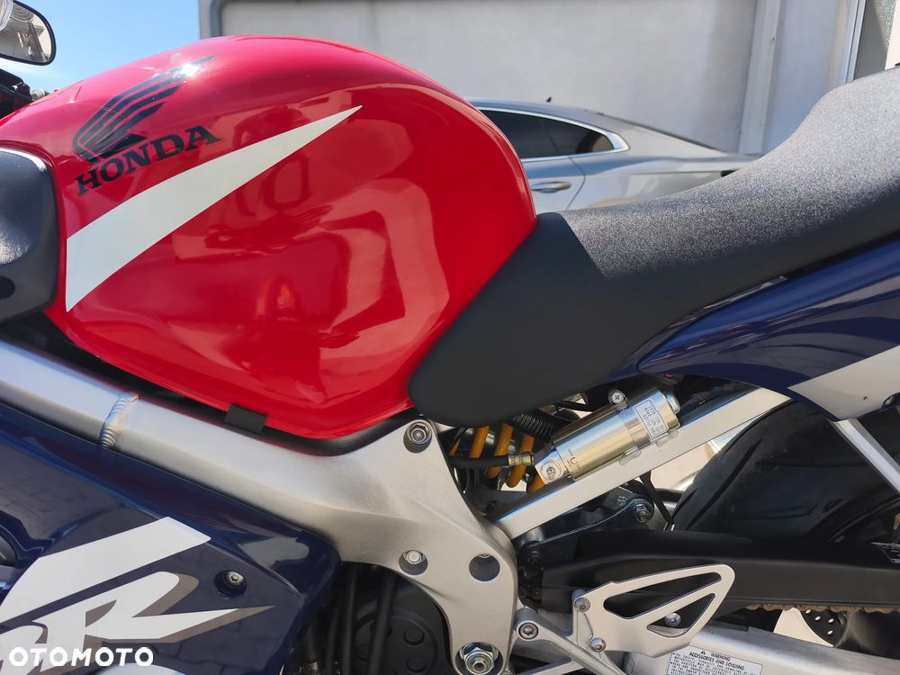 Honda CBR - 12