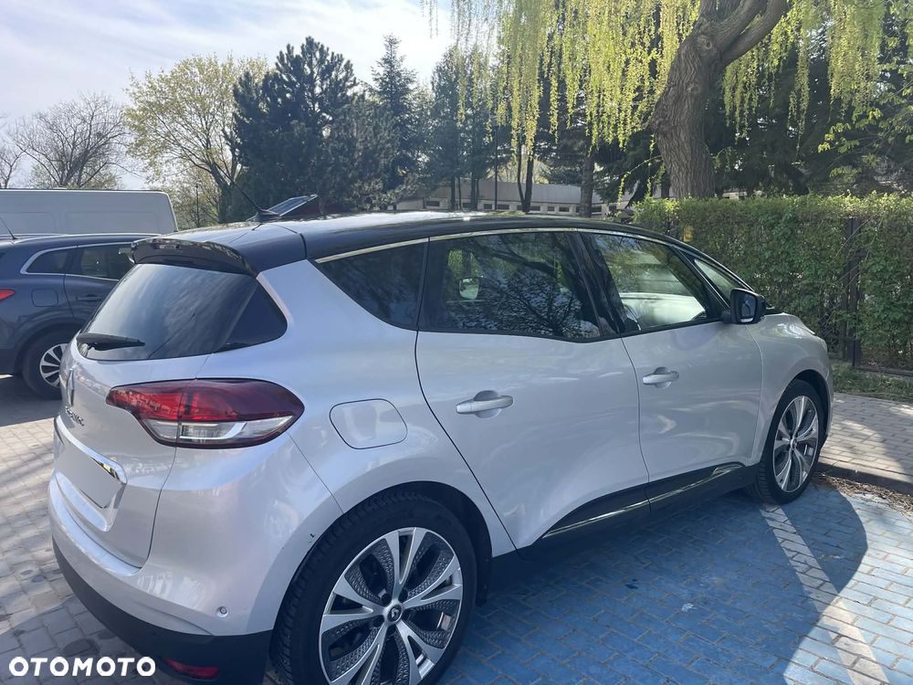 Renault Scenic ENERGY dCi 110 EDC INTENS - 22