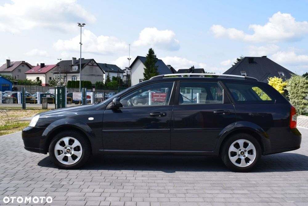 Chevrolet Nubira - 3