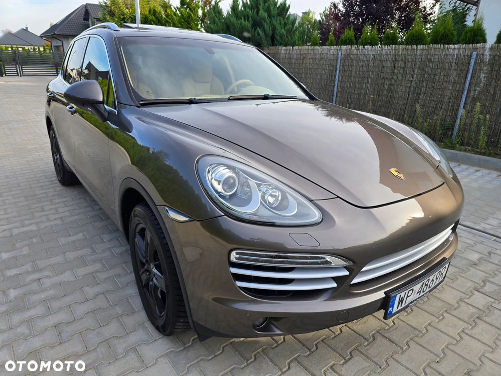 Porsche Cayenne Platinum Edition - 35