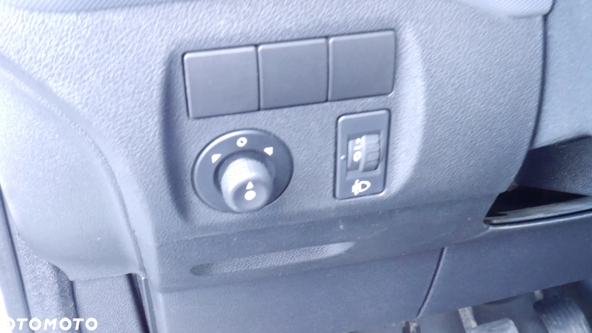 Citroën Berlingo L2 1.6 HDi 90 FAP Niveau A - 25
