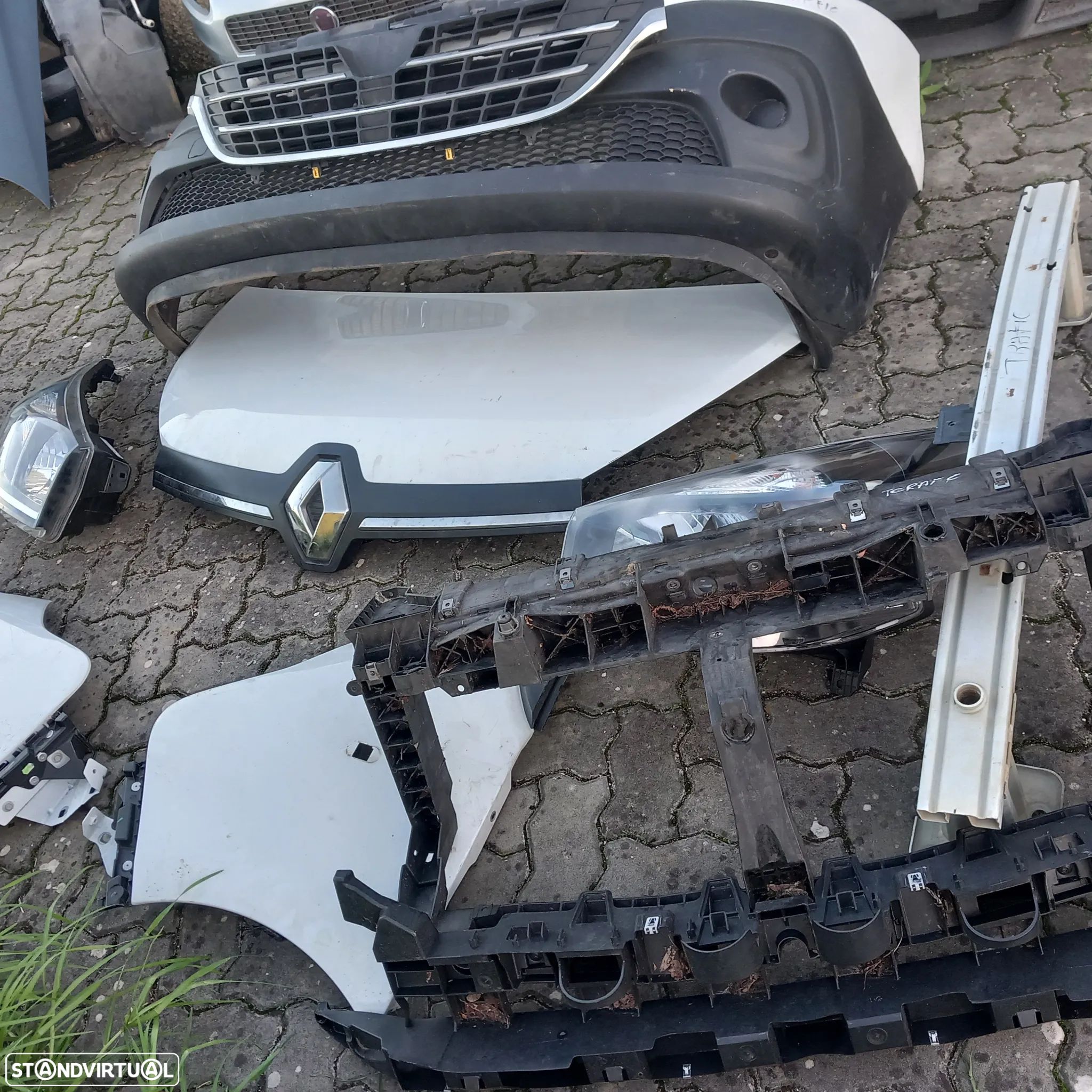Frente renault trafic 3 - 1