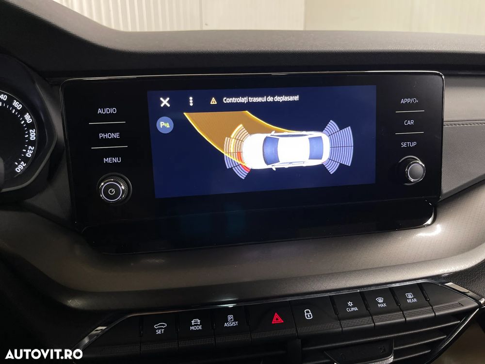 Skoda Octavia 2.0 TDI DSG Ambition - 16