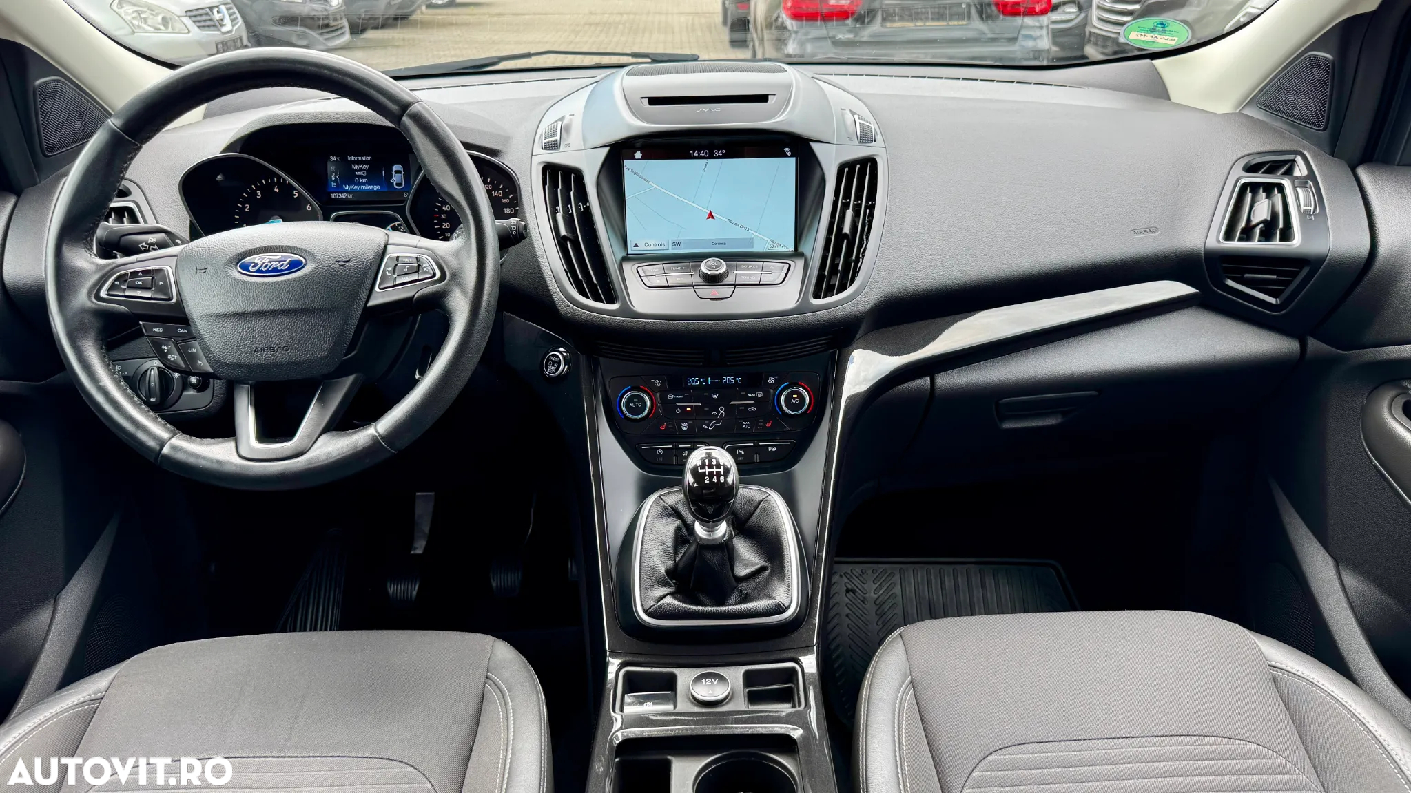 Ford Kuga 1.5 EcoBoost FWD Titanium - 5