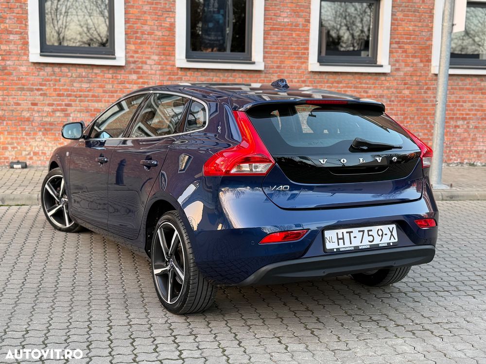 Volvo V40 D2 Ocean Race - 4