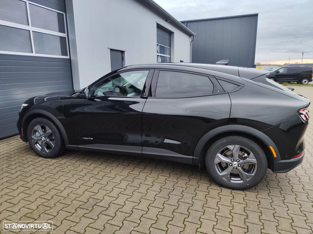 Ford Mustang Mach-E 75.7 kWh Base - 8