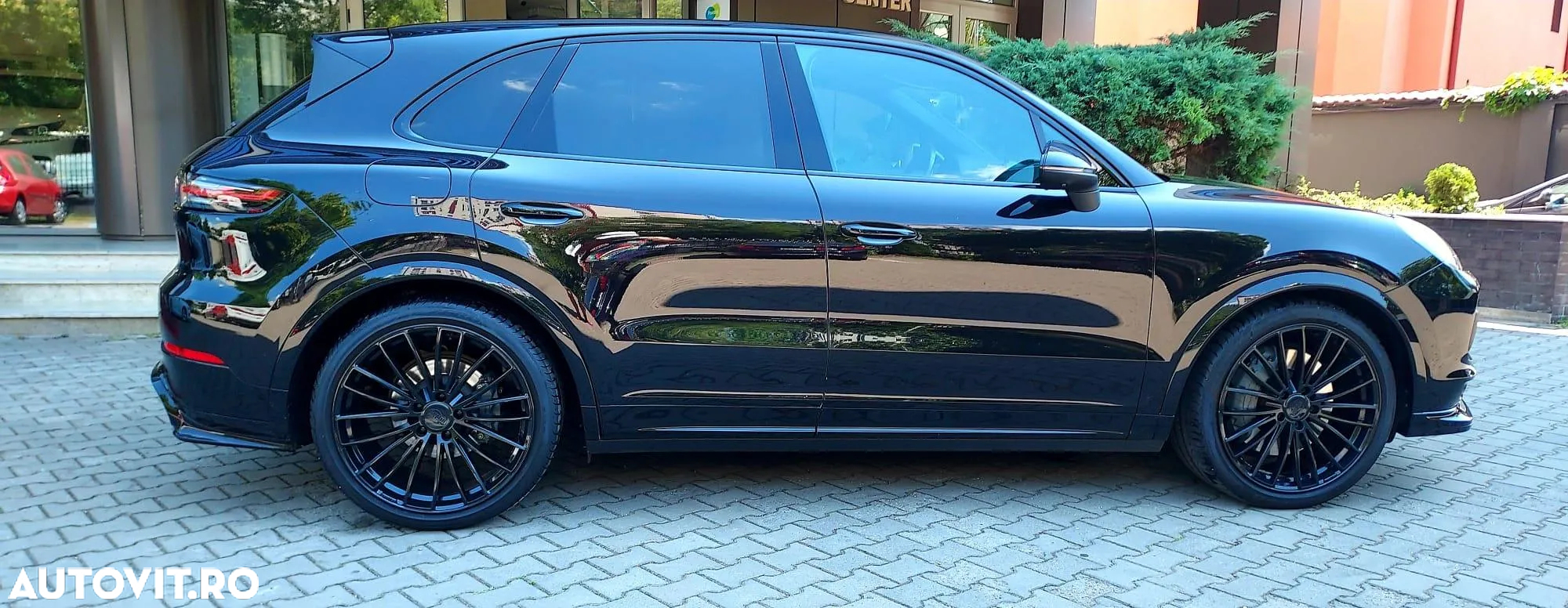 Porsche Cayenne - 5