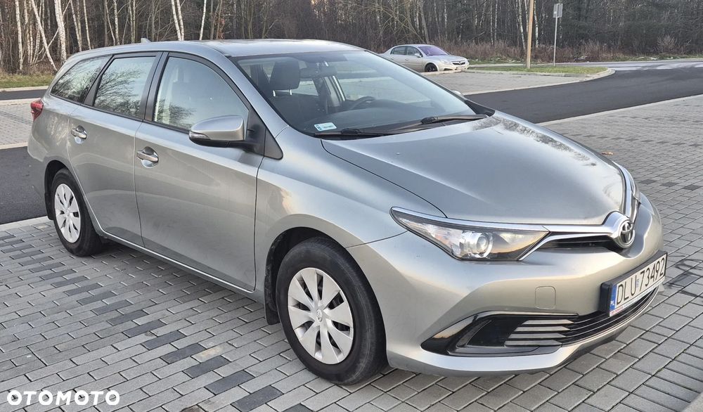 Toyota Auris 1.6 Active - 8