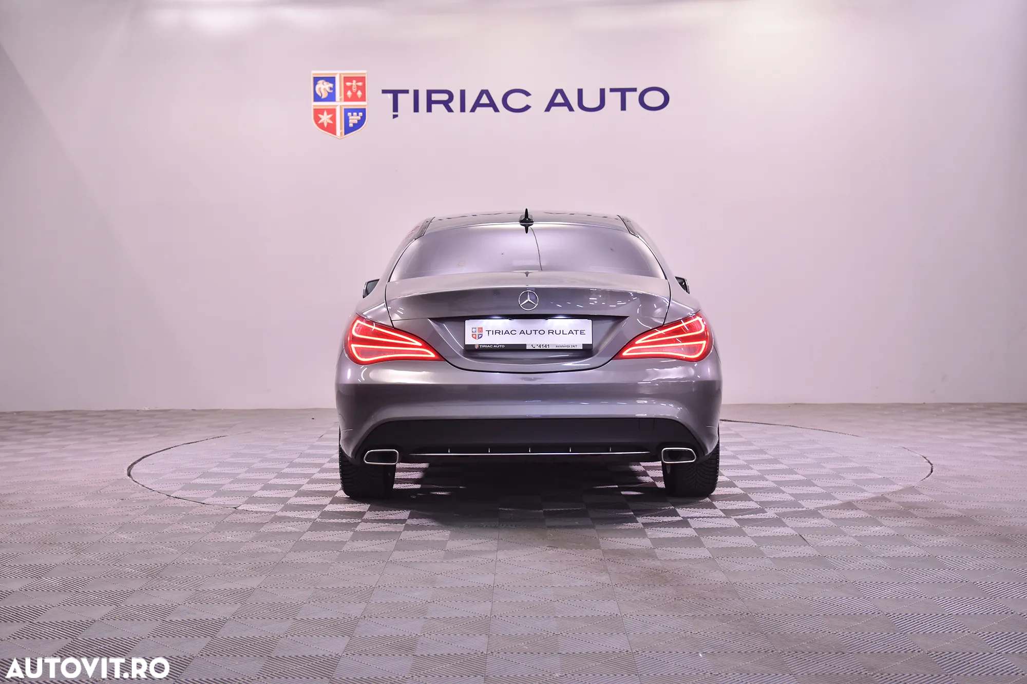Mercedes-Benz CLA 220 d Aut. - 4
