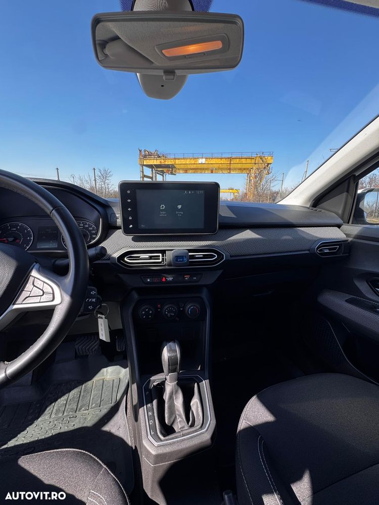 Dacia Logan TCe 90 CVT Comfort - 10