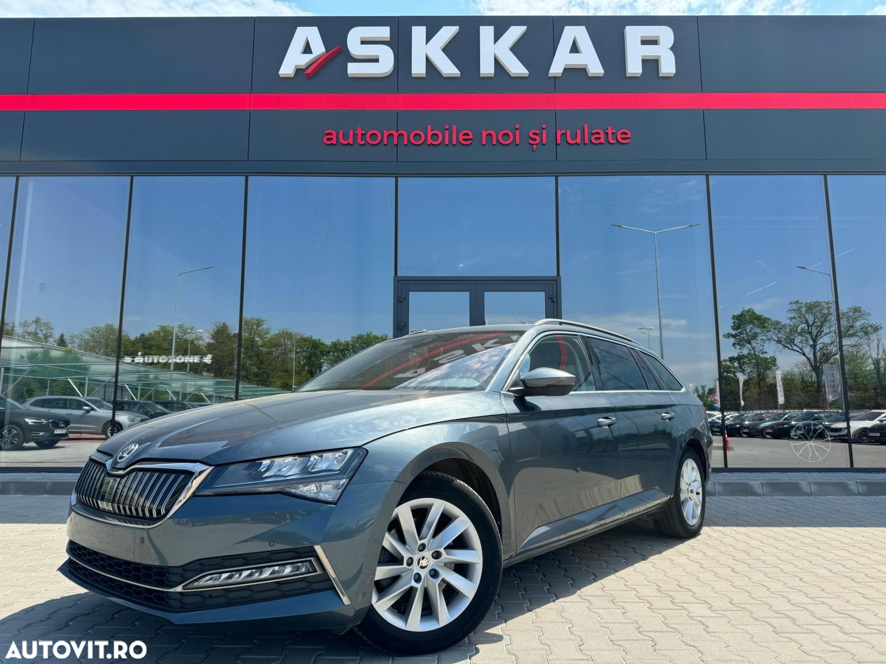 Skoda Superb Combi 1.4 TSI iV DSG Ambition - 1