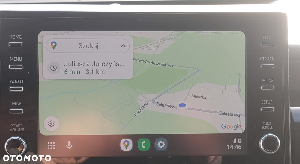 Toyota Camry 2.5 Hybrid Comfort CVT - 16