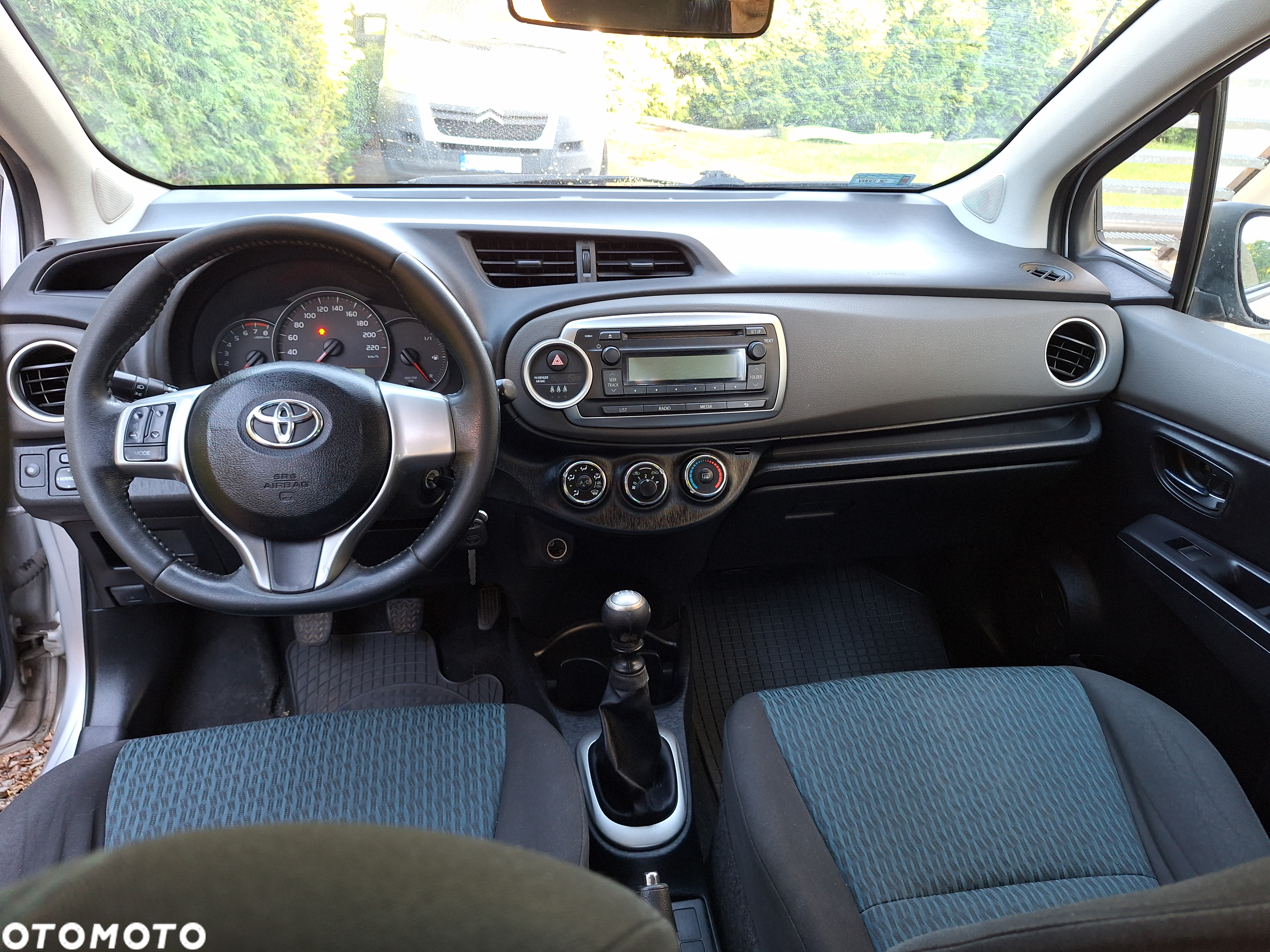 Toyota Yaris - 7
