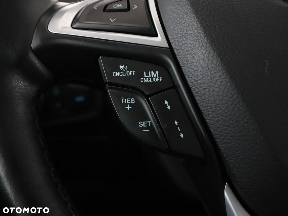 Ford S-Max 2.0 EcoBlue Titanium - 34