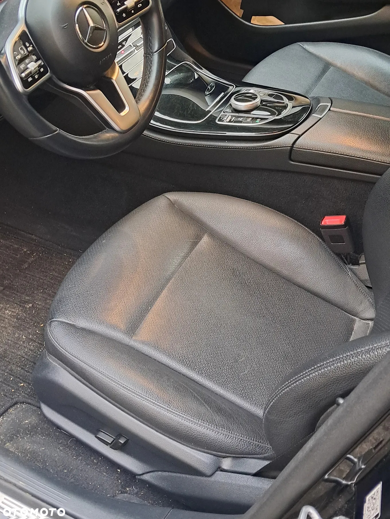 Mercedes-Benz Klasa E 200 d 9G-TRONIC - 15