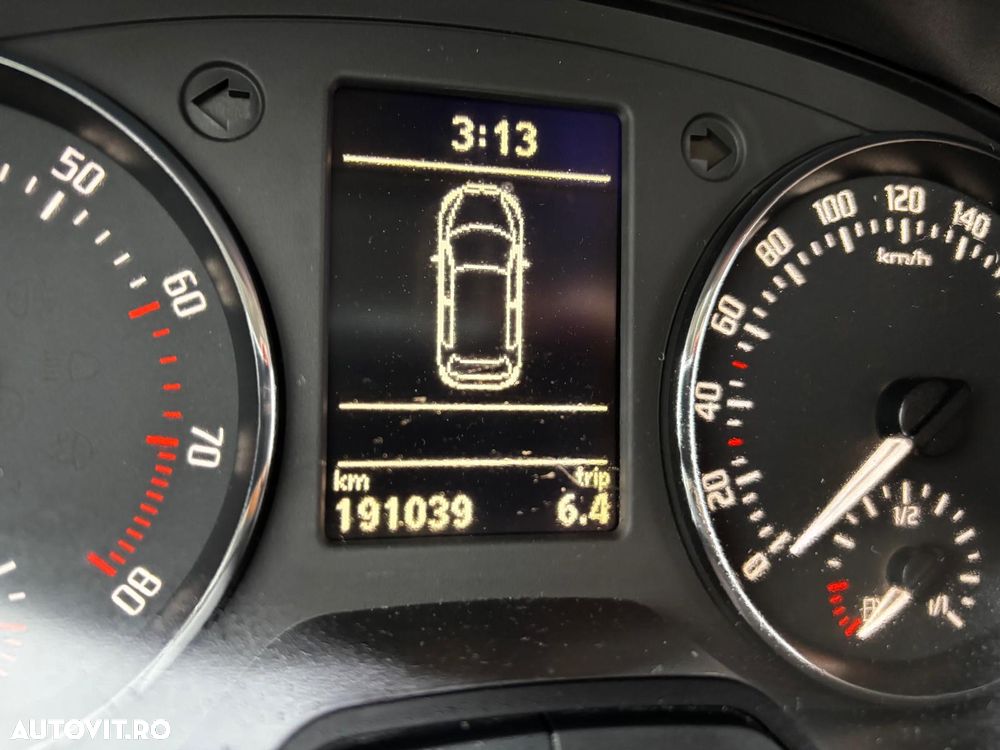 Skoda Fabia 1.2 HTP Ambiente - 5