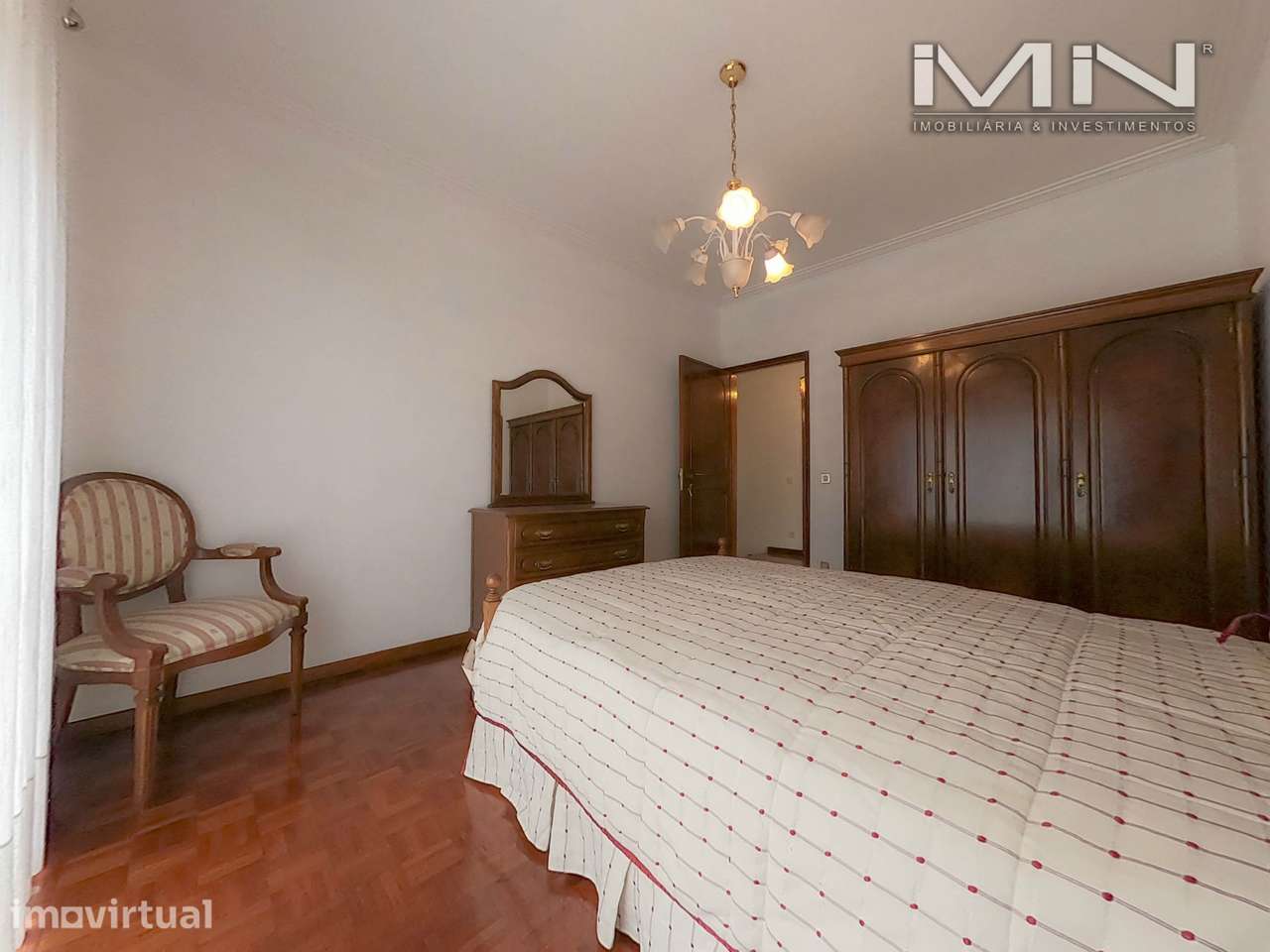 Quarto  mobilado c/ Varanda - junto ao Porto - Grande imagem: 3/32