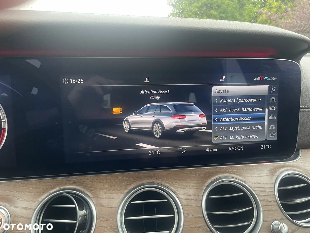 Mercedes-Benz Klasa E 220 d 4-Matic All-Terrain - 12