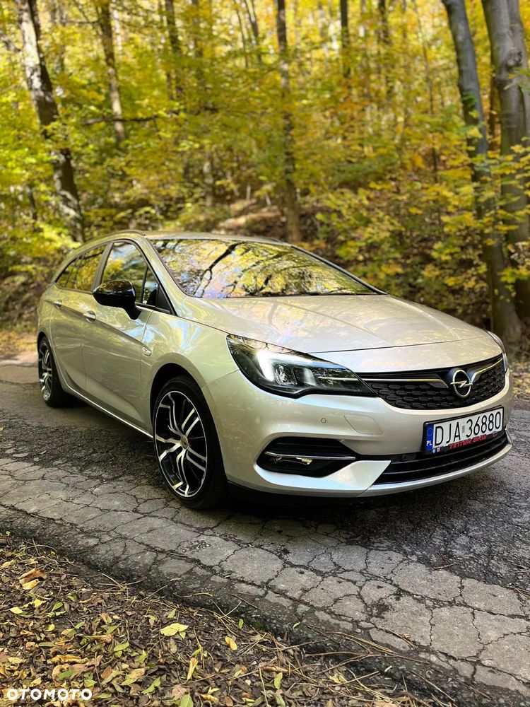 Opel Astra 1.2 T Elegance S&S - 1