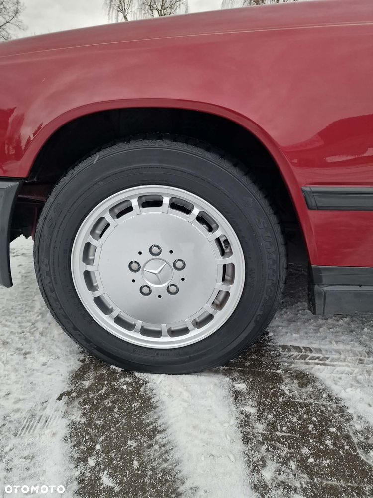 Mercedes-Benz W124 (1984-1993) - 39