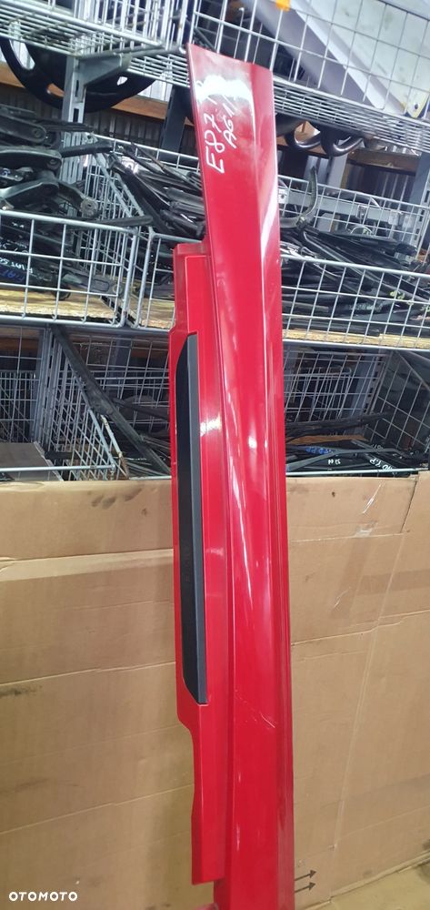 Listwa progowa prawa BMW I E87 A61 A61/3 - 2