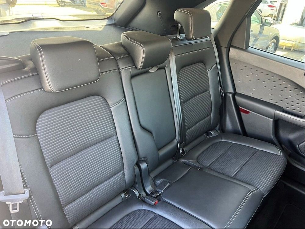 Ford Kuga 2.0 EcoBlue mHEV FWD Titanium X - 32