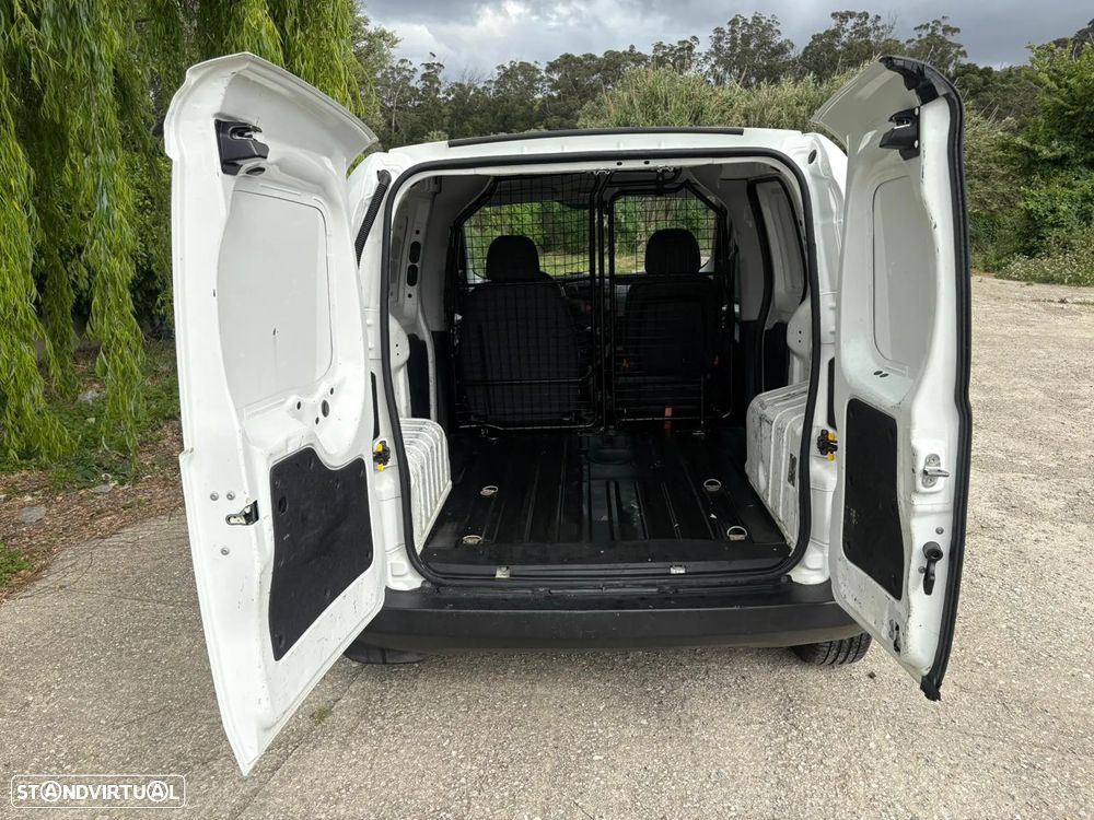 Peugeot Bipper Tepee - 17