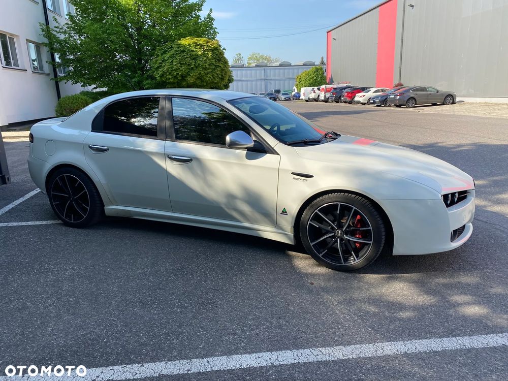 Alfa Romeo 159 1.9 JTDM 16V DPF ti - 8