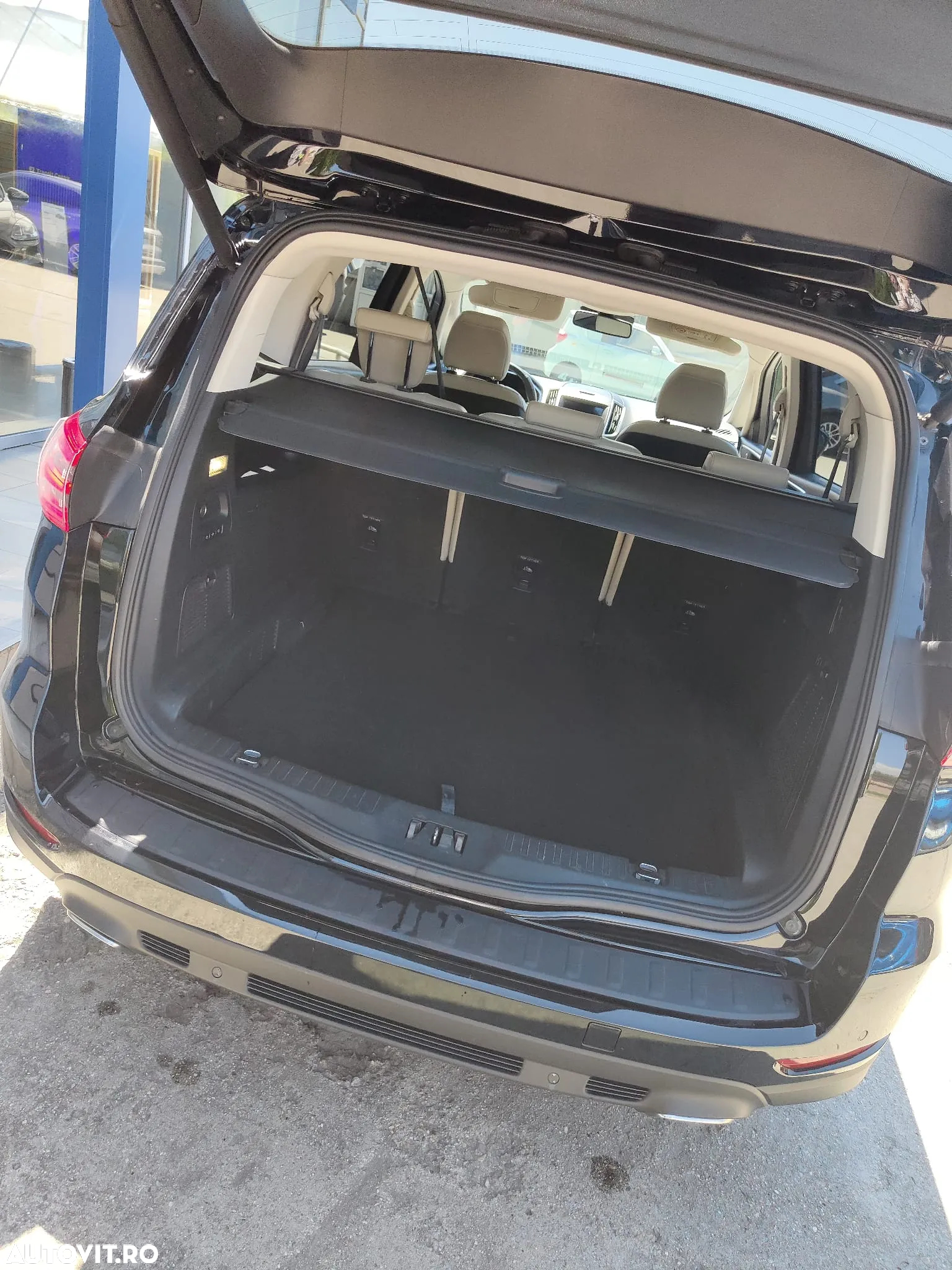 Ford S-Max 2.0 TDCi Powershift Titanium - 12