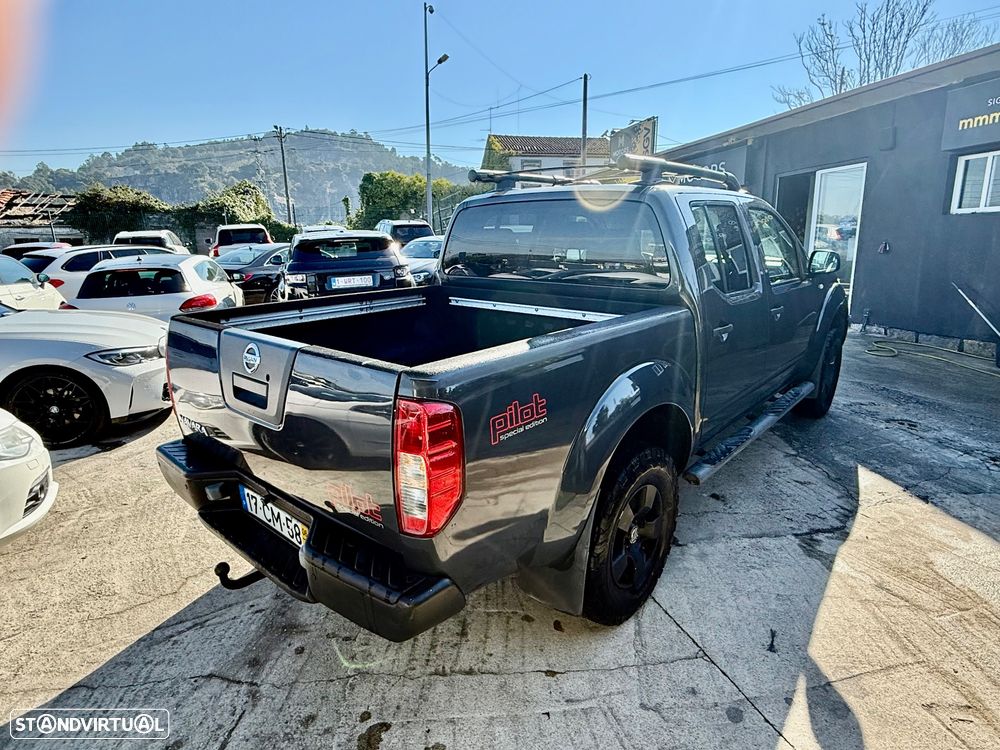 Nissan Navara 2.5 dCi CD LE Prem.+BDT AT - 29