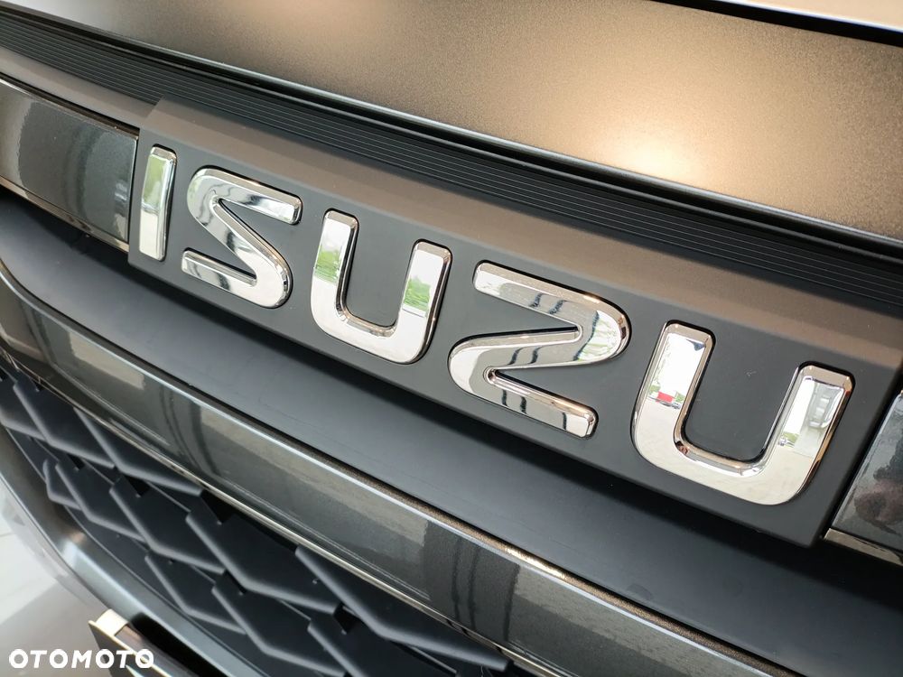 Isuzu D-Max 1.9 DC LSE - 8