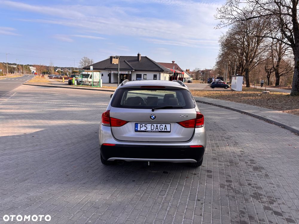 BMW X1 xDrive18d Sport Line - 6