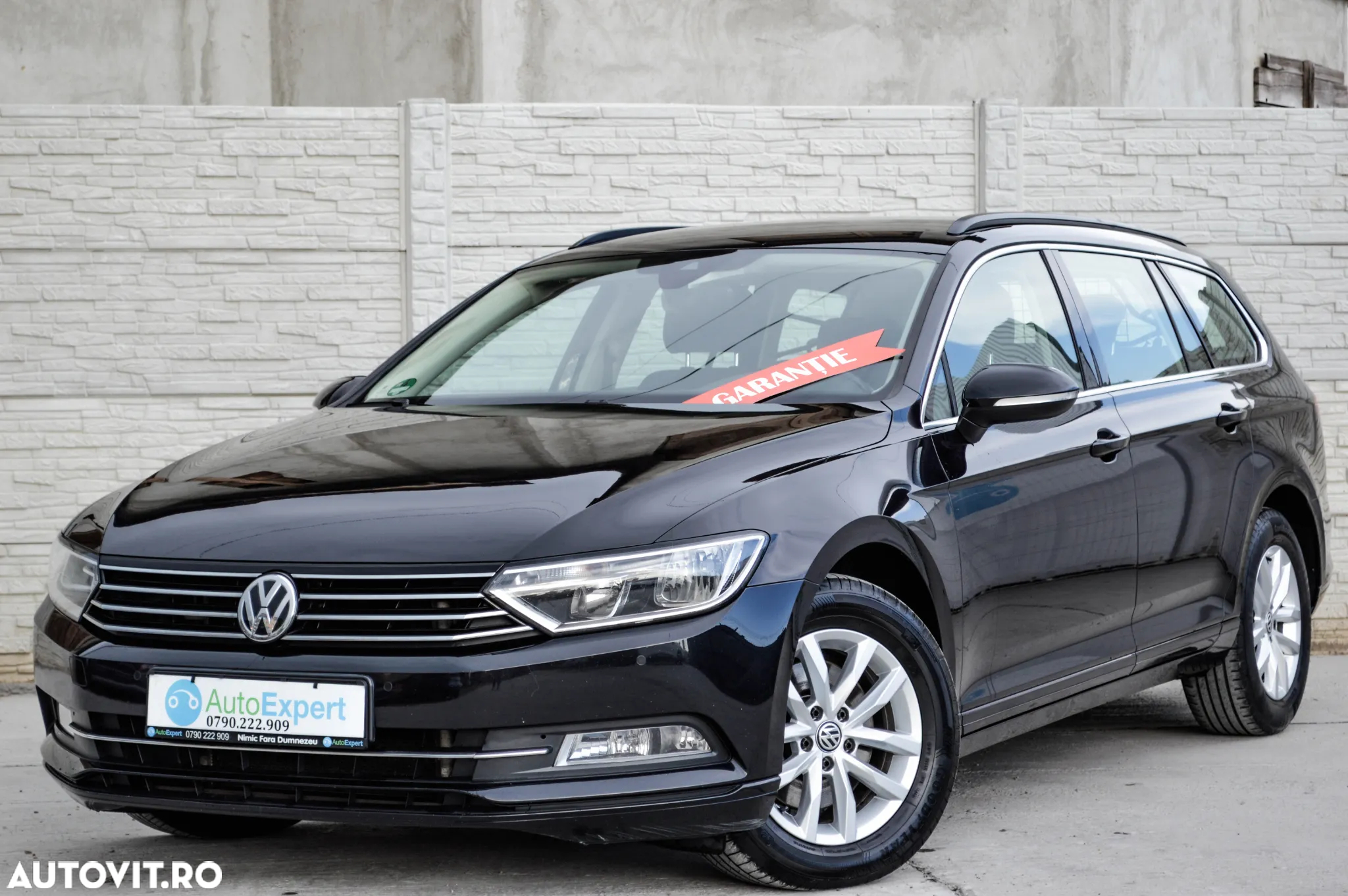 Volkswagen Passat Variant 2.0 TDI DSG Comfortline - 10