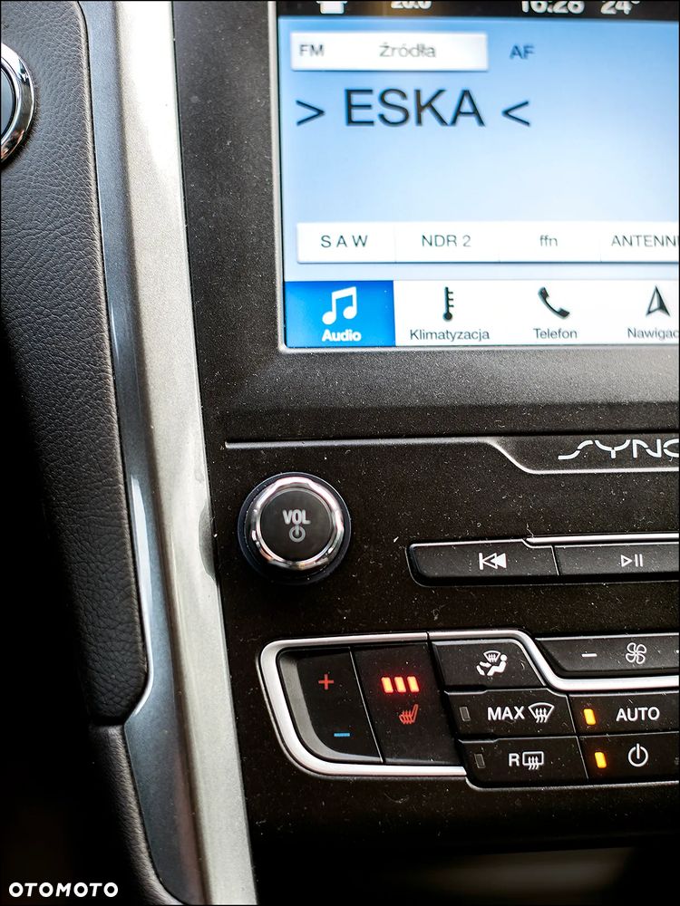 Ford Mondeo - 25