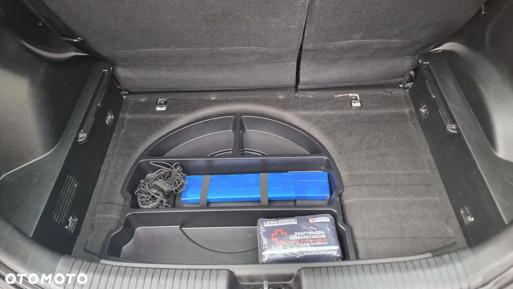 Hyundai ix20 1.4 blue Comfort - 36