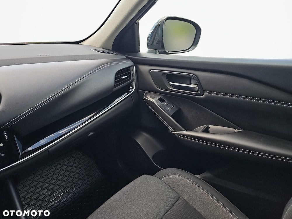 Nissan Qashqai 1.3 DIG-T mHEV N-Connecta - 19