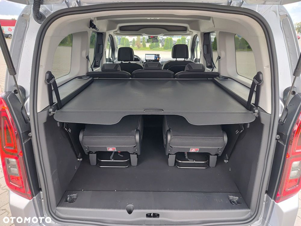 Opel Combo - 11