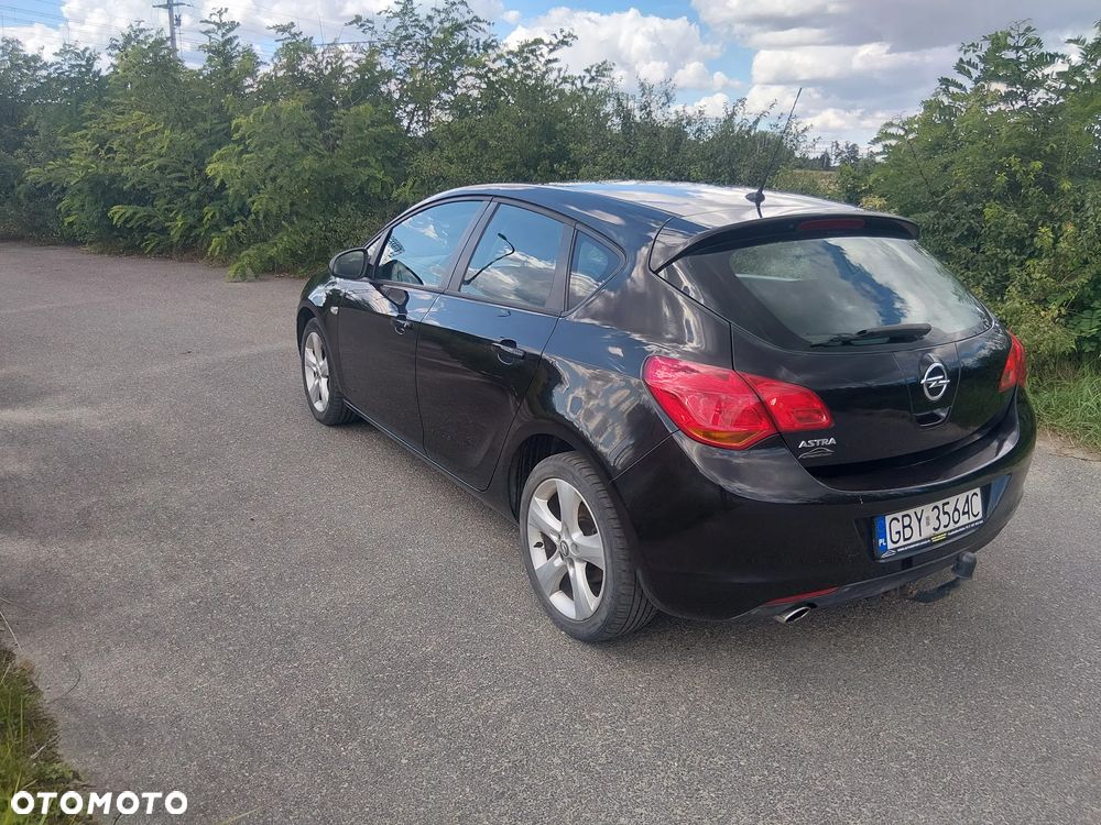 Opel Astra 1.4 T Enjoy - 4