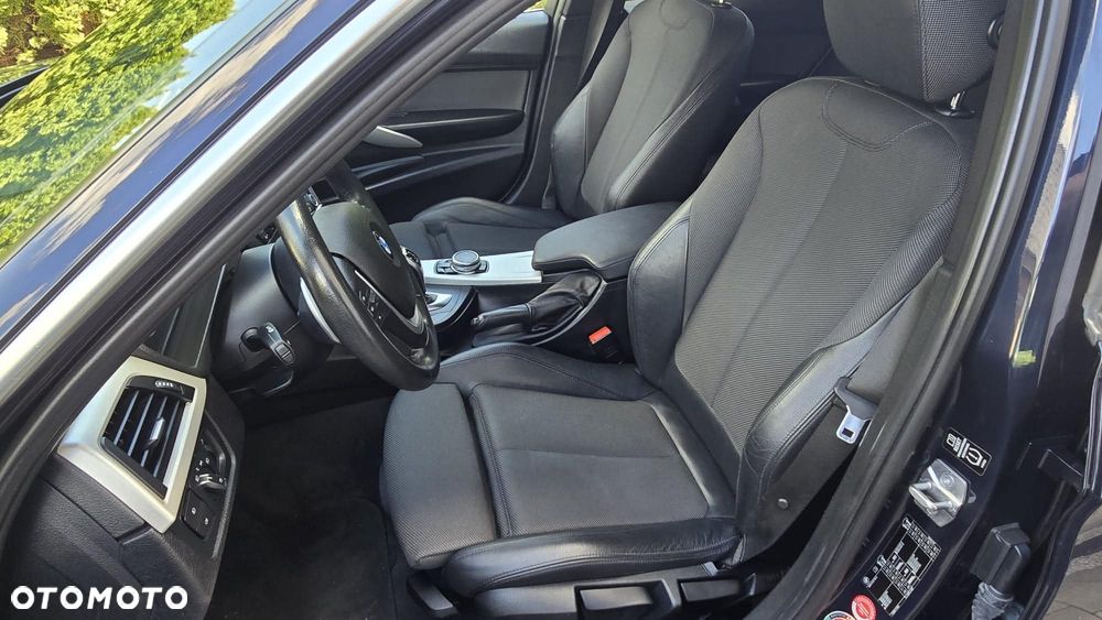 BMW Seria 3 - 16