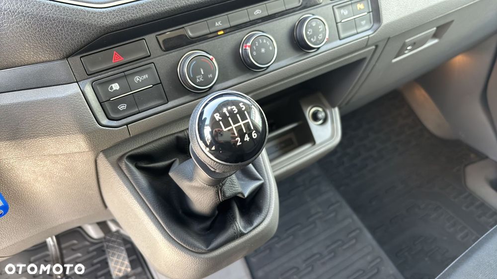 Volkswagen Crafter - 16